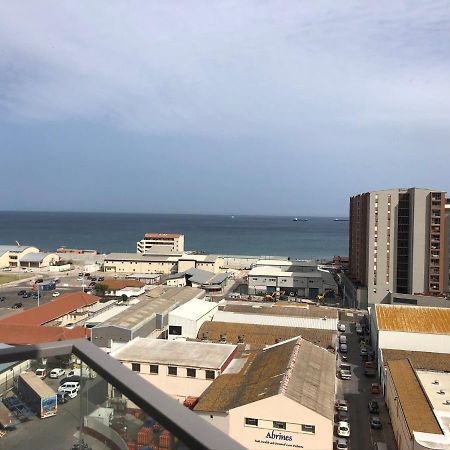 Cp High Floor Luxury Studio With Sea View Gibraltár Kültér fotó