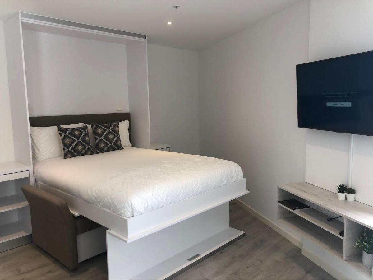 Cp High Floor Luxury Studio With Sea View Gibraltár Kültér fotó